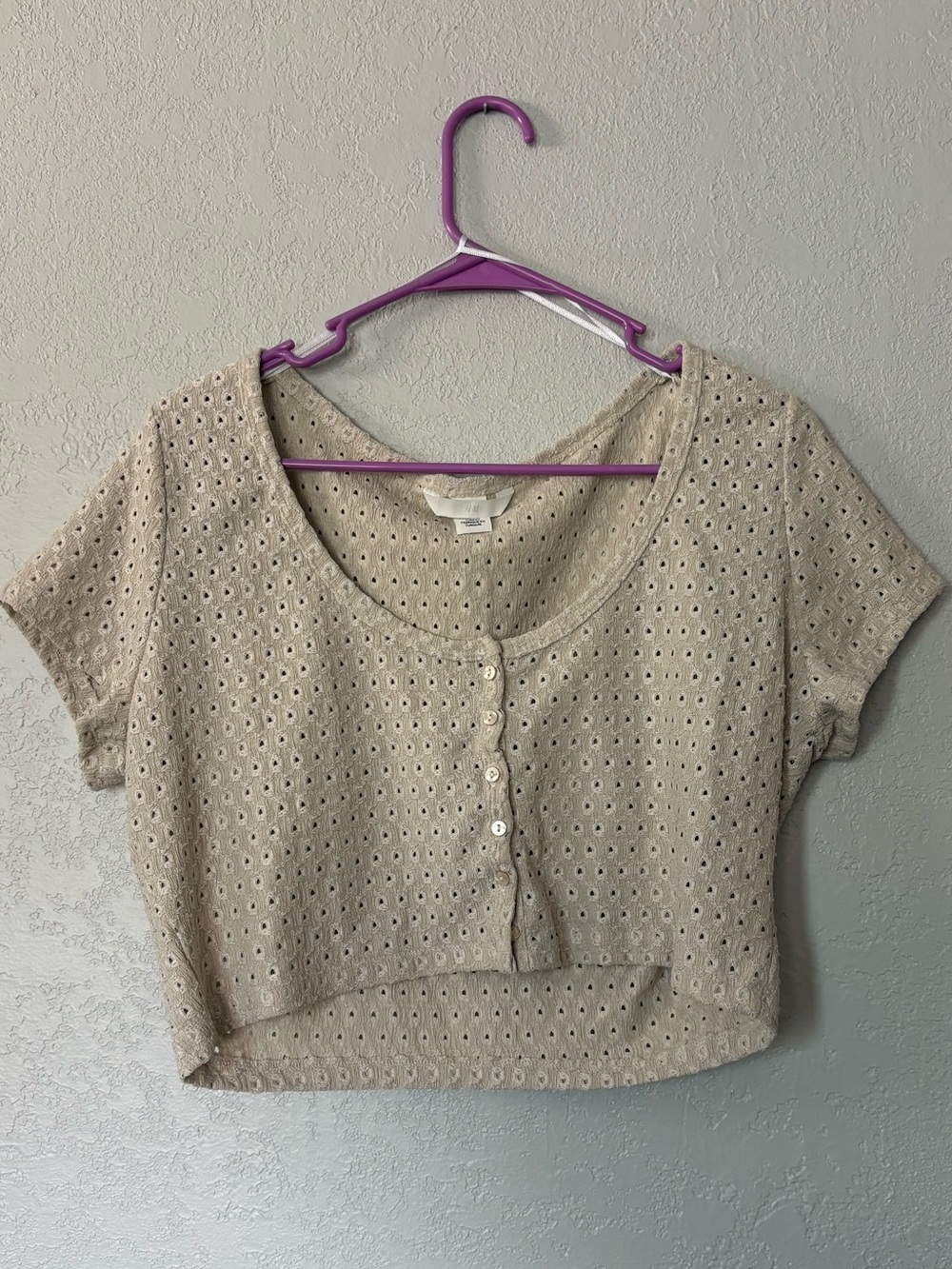 H&M cropped short sleeve top